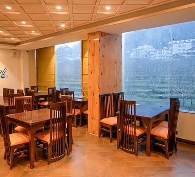 Manali View Resort Restaurants