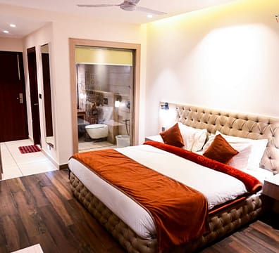 Manali View Resort Room Image